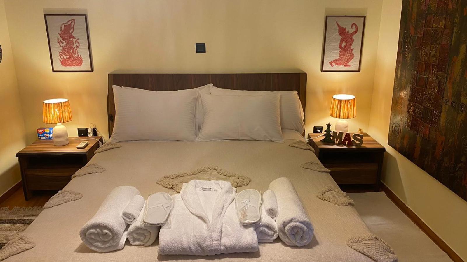 Appartamento Sarakin'S Mansion Luxury Retreat Atene Esterno foto